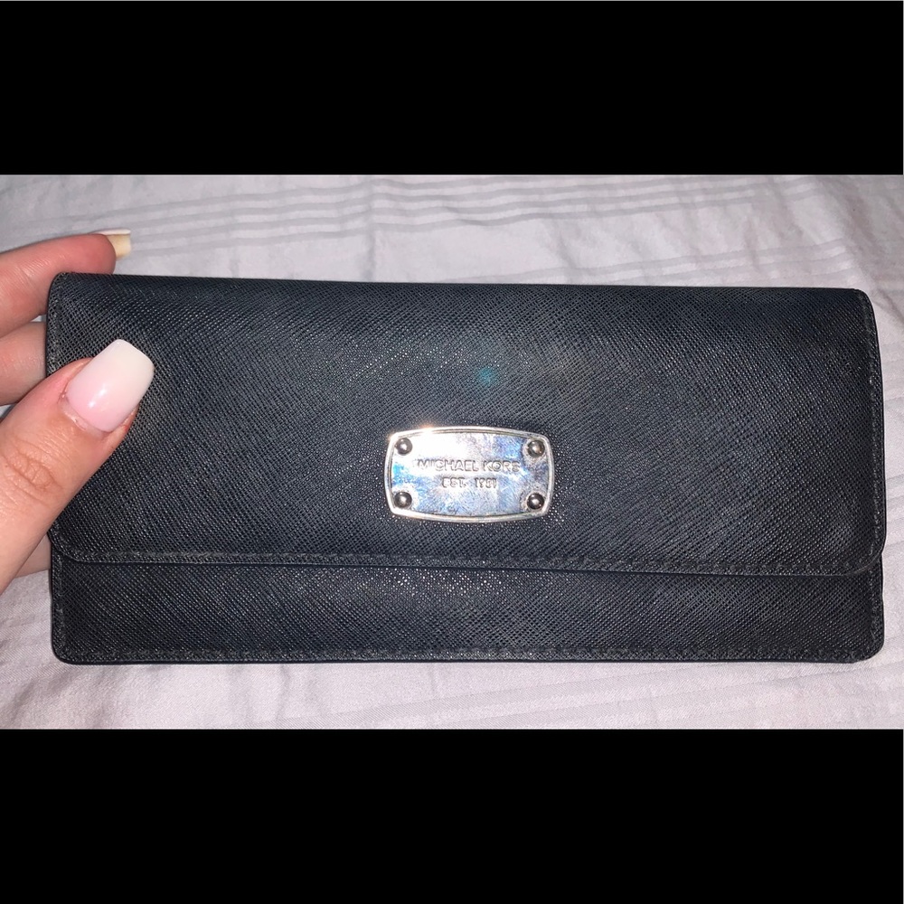 Michael Kors Flat Saffiano Leather Wallet